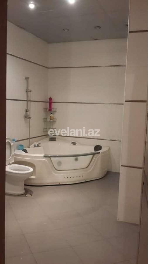 Satılır, yeni tikili, 4 otaqlı, 223 m², 28 may m.