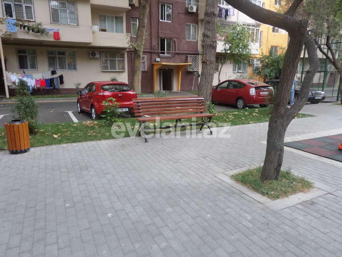 Продаётся, вторичка, 2-комнаты, 47 m², Азадлыг проспекти m.