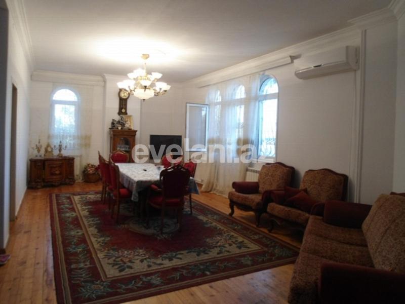Satılır, həyət evi / bağ, 6 otaqlı, 400 m², Şüvəlan q.