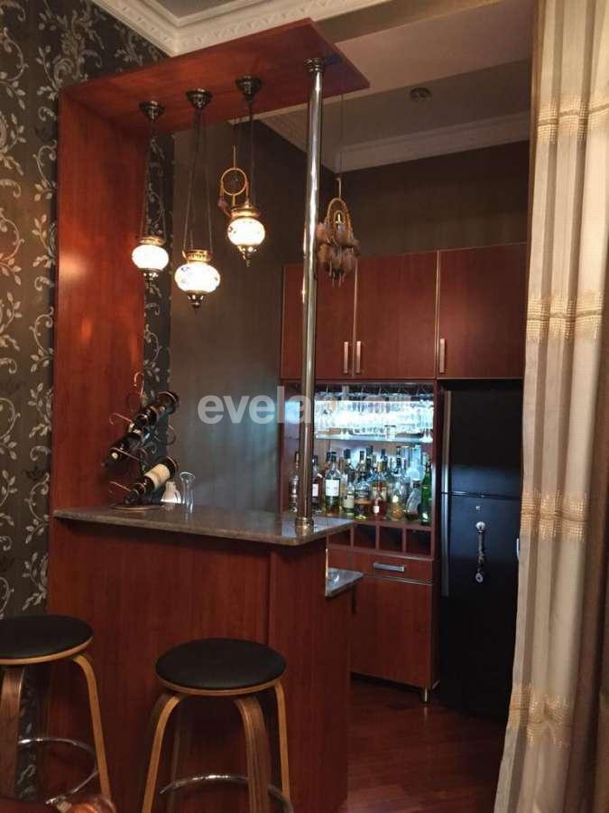 Satılır, yeni tikili, 3 otaqlı, 170 m², Nizami m.