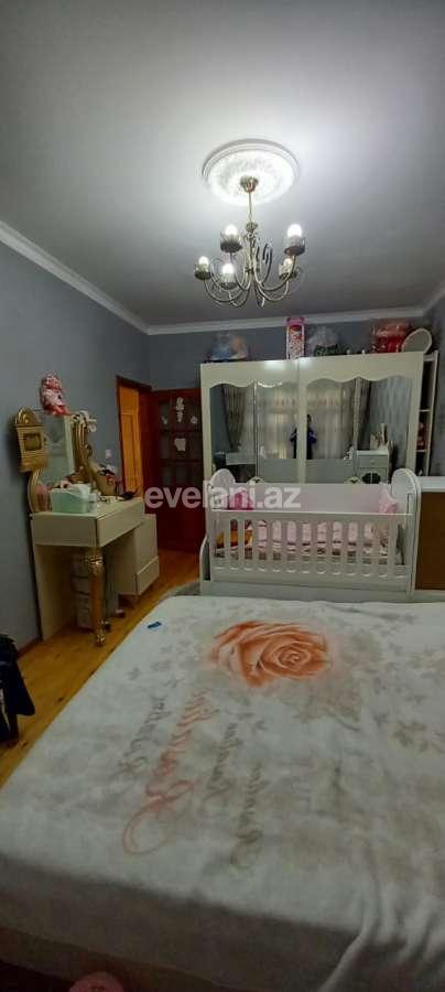 Satılır, köhnə tikili, 3 otaqlı, 80 m², Həzi Aslanov m.