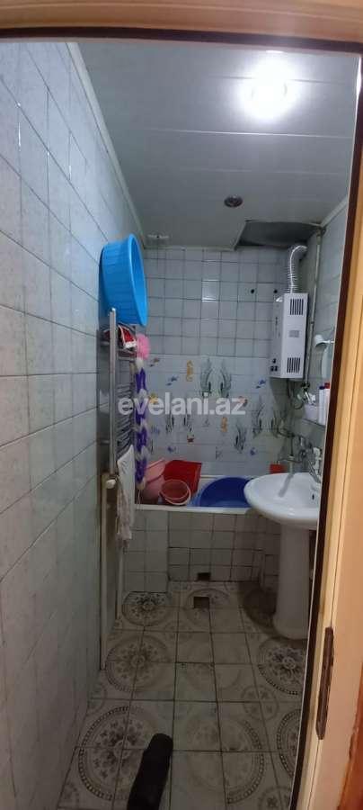 Satılır, köhnə tikili, 3 otaqlı, 80 m², Həzi Aslanov m.