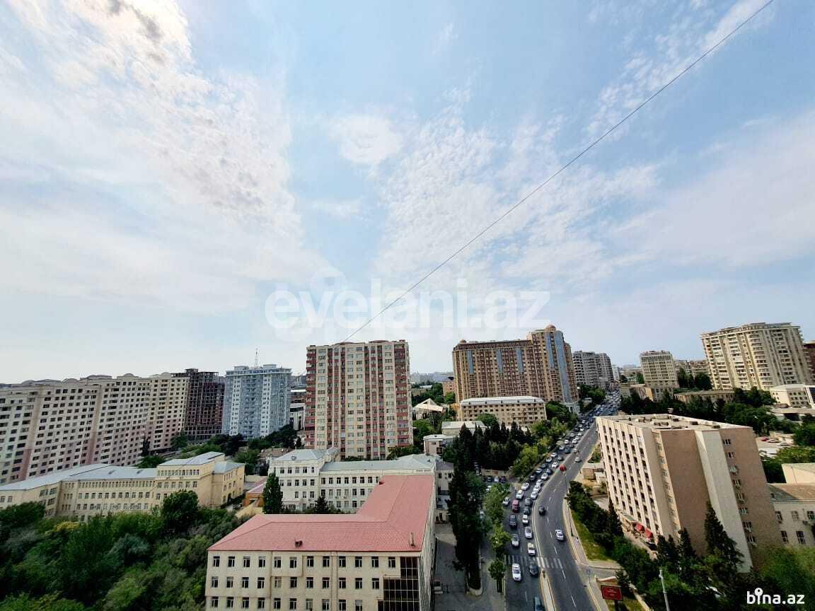 Satılır, yeni tikili, 3 otaqlı, 139 m², Azadlıq prospekti m.