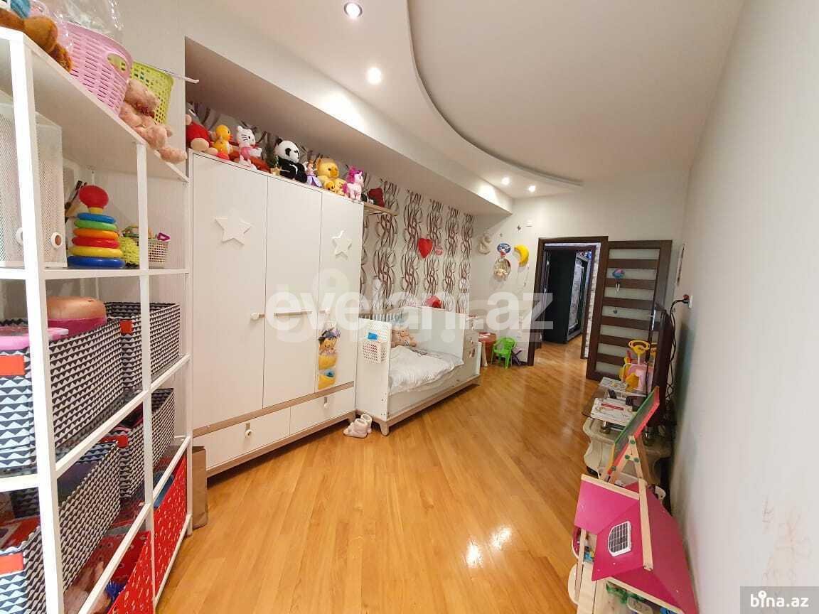 Satılır, yeni tikili, 3 otaqlı, 139 m², Azadlıq prospekti m.