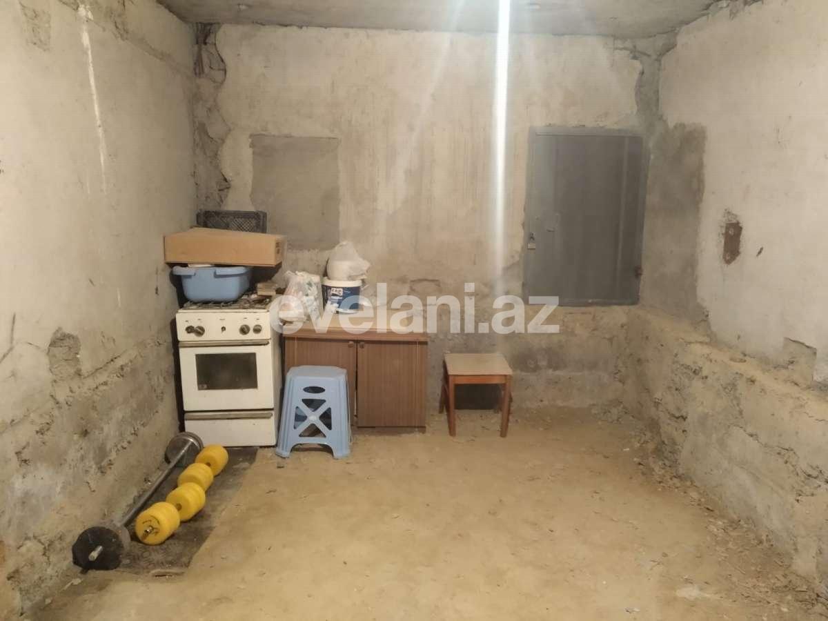 Sale, old building, 3 room, 64 m², Binagadi r.