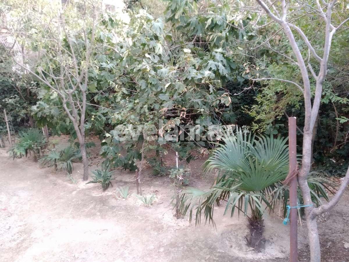 Sale, old building, 3 room, 64 m², Binagadi r.