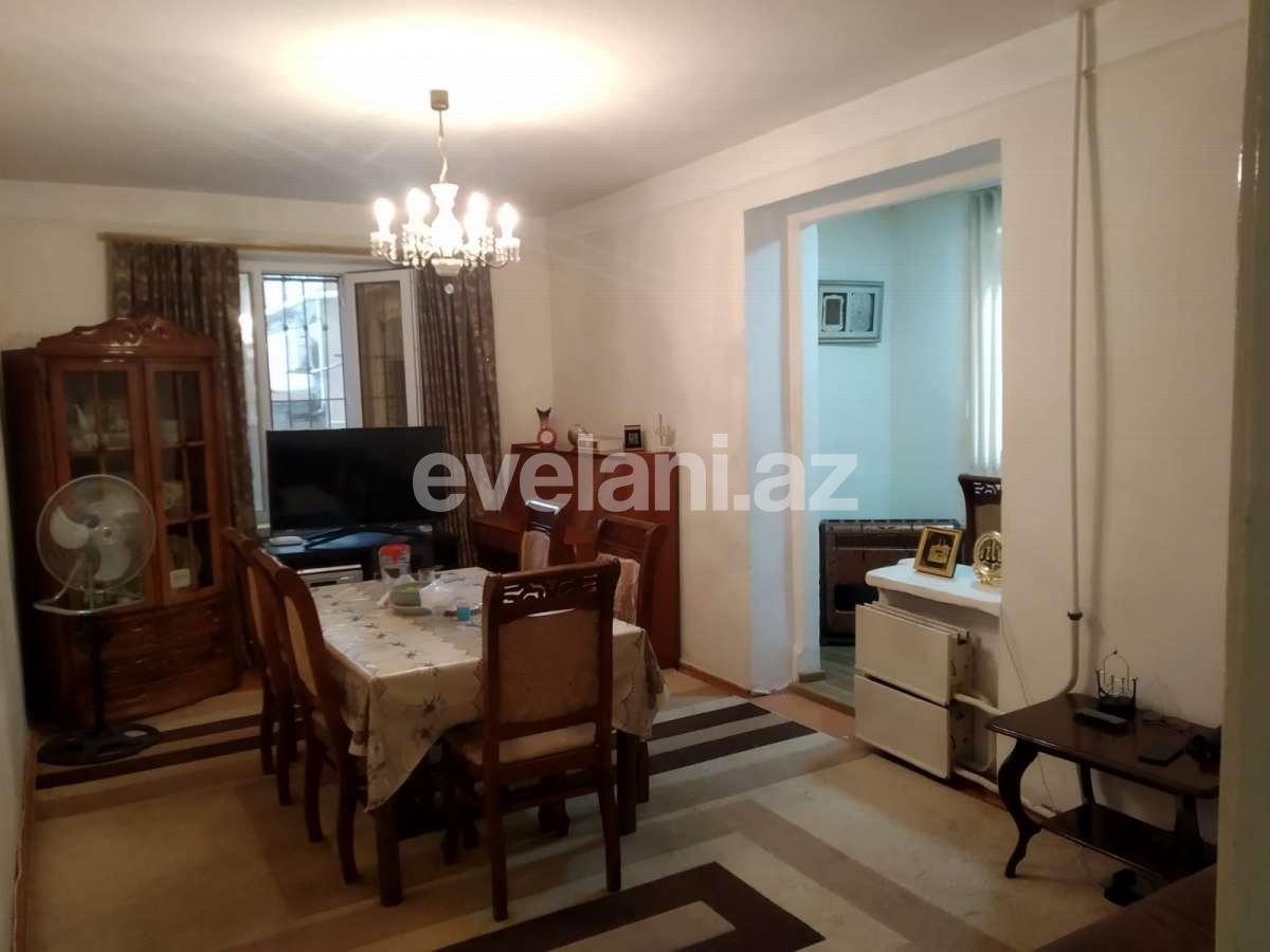 Sale, old building, 3 room, 64 m², Binagadi r.