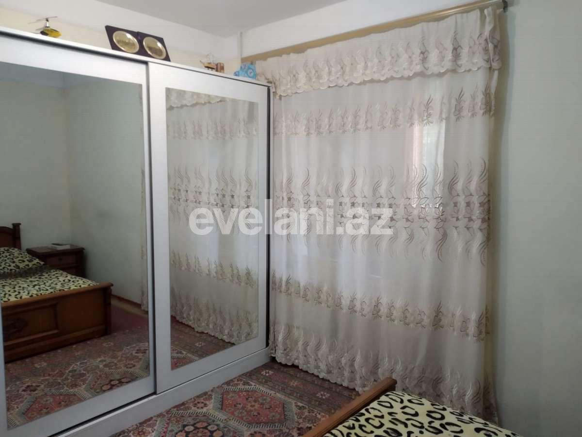 Sale, old building, 3 room, 64 m², Binagadi r.