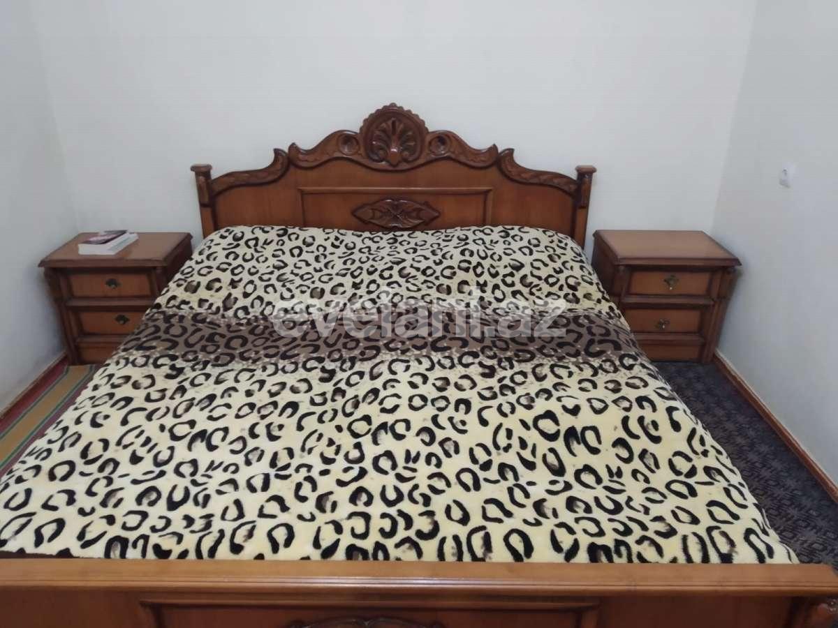 Sale, old building, 3 room, 64 m², Binagadi r.