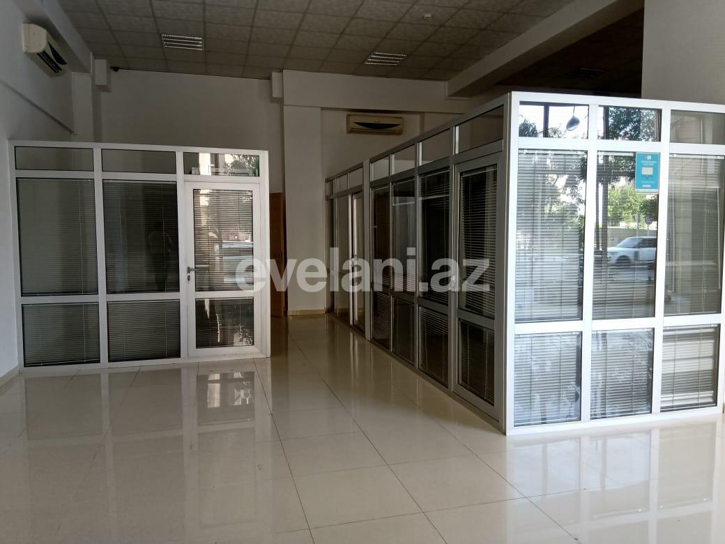 Kirayə verilir, obyekt, 180 m², Xətai r.