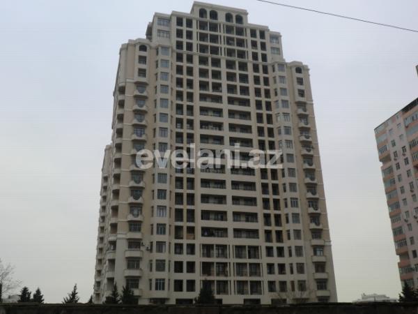 Satılır, yeni tikili, 3 otaqlı, 137 m², İnşaatçılar m.