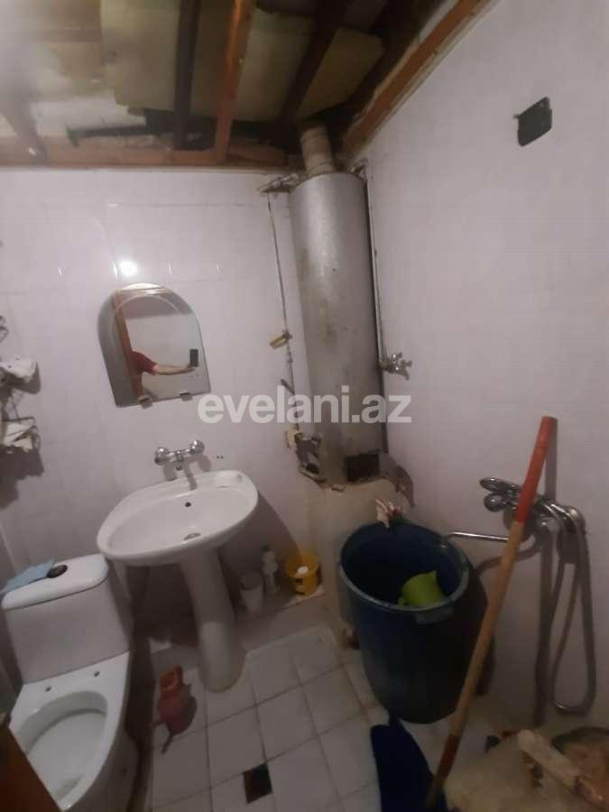 Satılır, köhnə tikili, 3 otaqlı, 60 m², Xalqlar Dostluğu m.