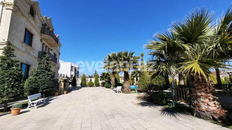 Satılır, həyət evi / bağ, 7 otaqlı, 700 m², Mərdəkan q.