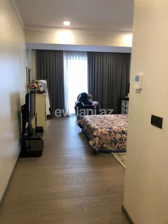 Satılır, yeni tikili, 5 otaqlı, 264 m², 28 may m.