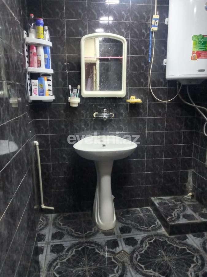Satılır, köhnə tikili, 2 otaqlı, 60 m², Xalqlar Dostluğu m.