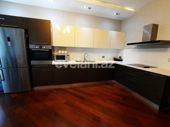 Sale, new building, 3 room, 192 m², Shah Ismail Khatai m.