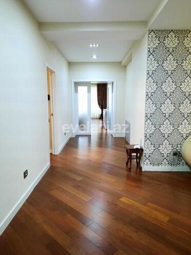 Sale, new building, 3 room, 192 m², Shah Ismail Khatai m.