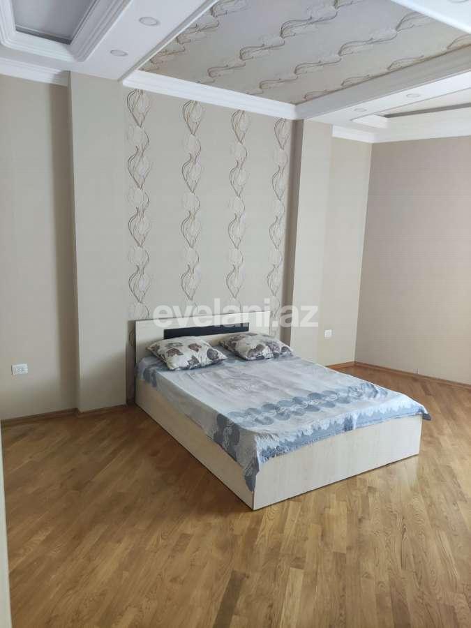 Kirayə verilir, köhnə tikili, 3 otaqlı, 110 m², Elmlər Akademiyası m.