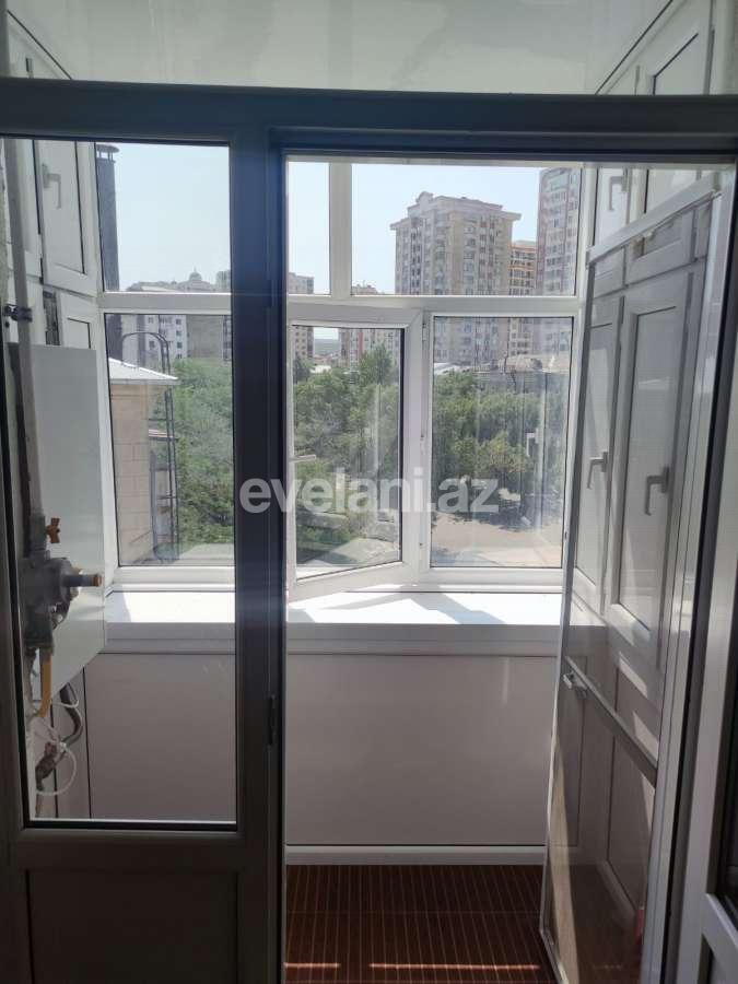 Kirayə verilir, köhnə tikili, 3 otaqlı, 110 m², Elmlər Akademiyası m.