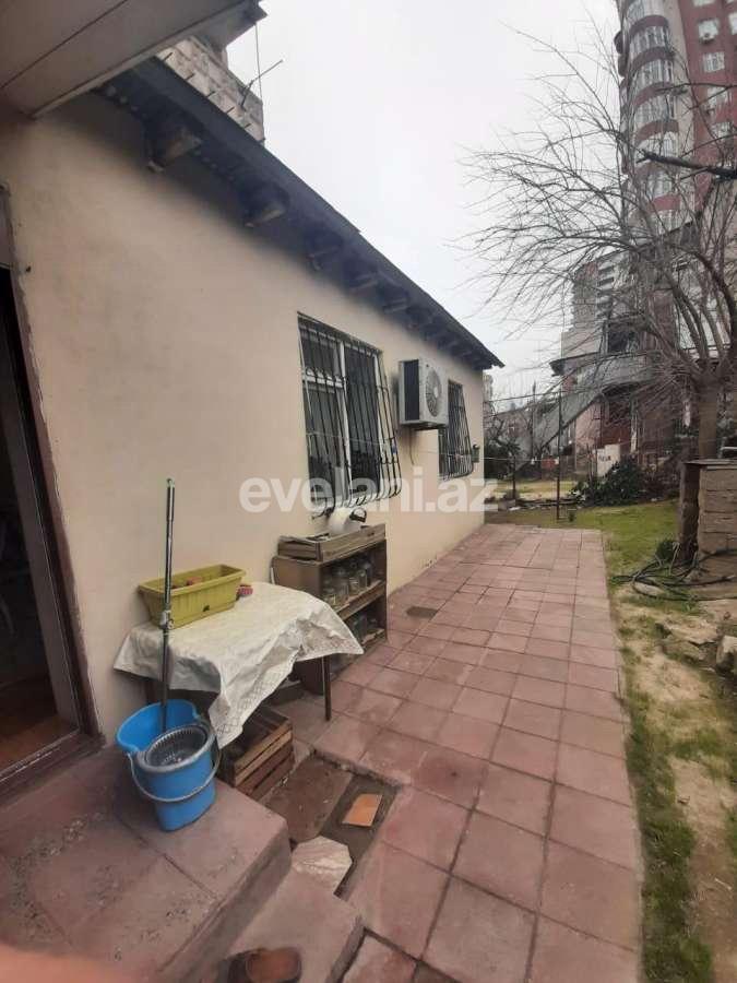 Продаётся, вторичка, 3-комнаты, 110 m², 20 январь m.