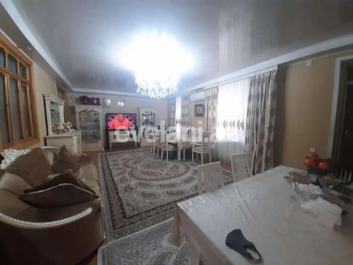 Продаётся, вторичка, 3-комнаты, 110 m², 20 январь m.