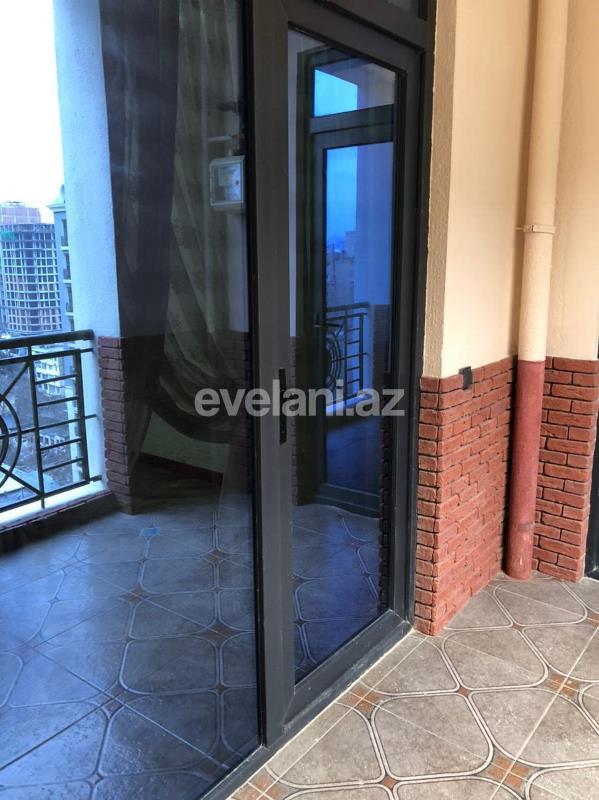 Satılır, yeni tikili, 3 otaqlı, 110 m², 28 may m.