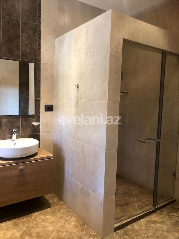 Satılır, həyət evi / bağ, 11 otaqlı, 1900 m², Mərdəkan q.