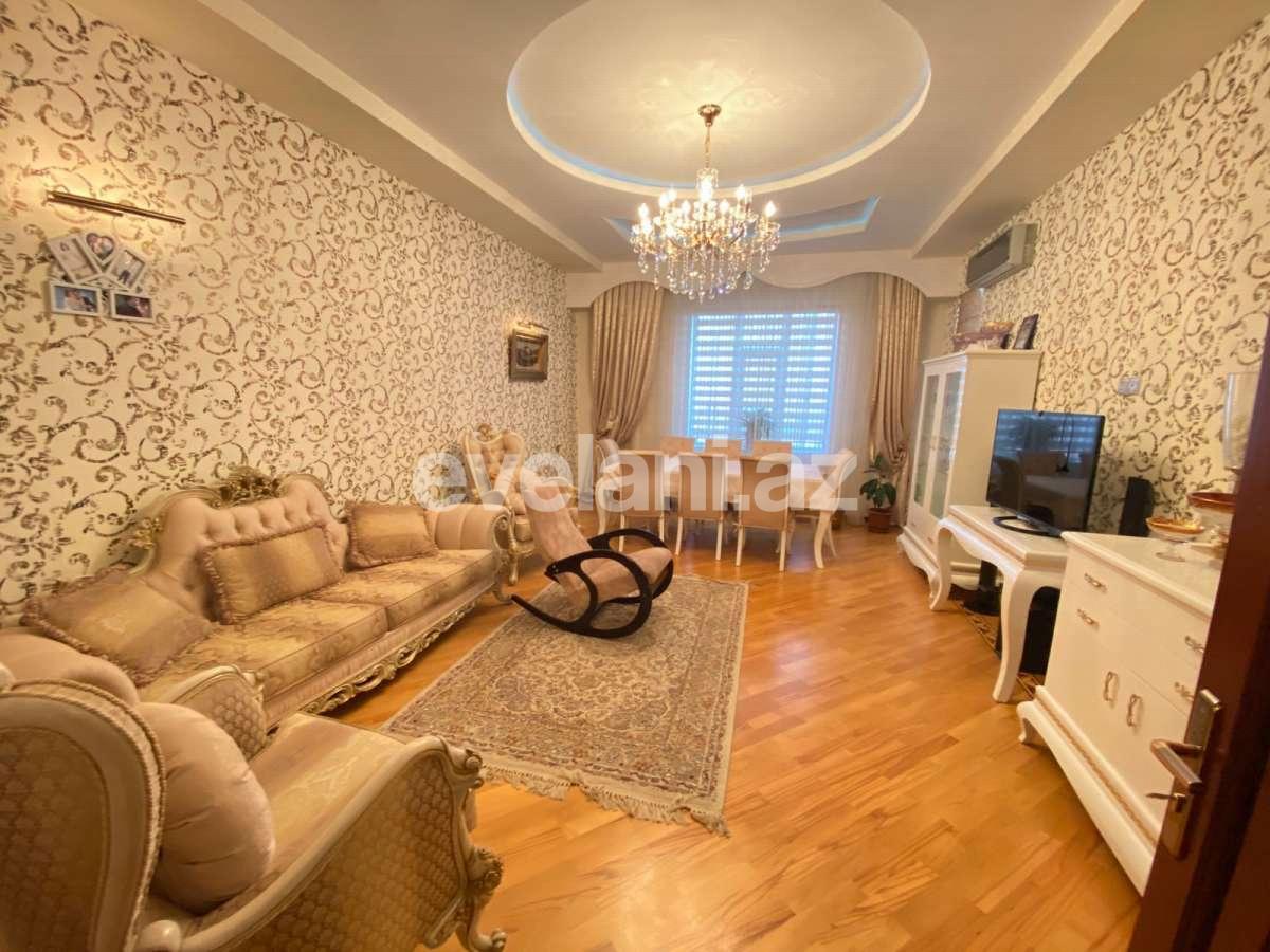 Satılır, yeni tikili, 4 otaqlı, 200 m², 4-cü mikrorayon q.