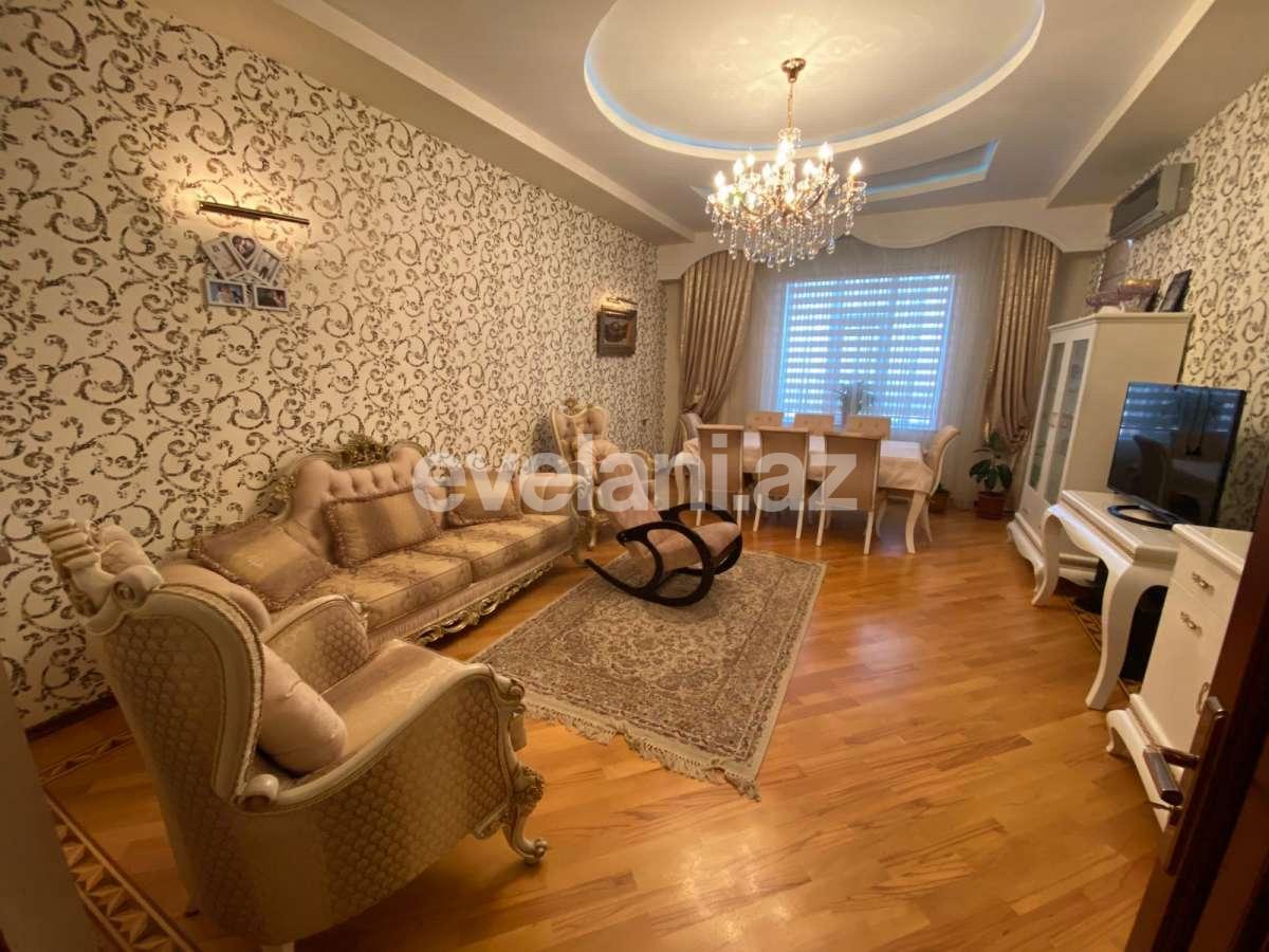 Satılır, yeni tikili, 4 otaqlı, 200 m², 4-cü mikrorayon q.