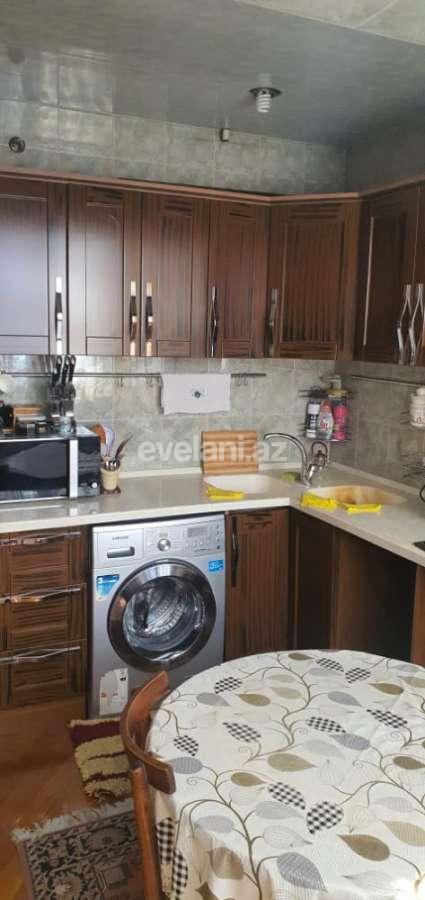 Rent, old building, 2 room, 70 m², Azadlig prospekti m.