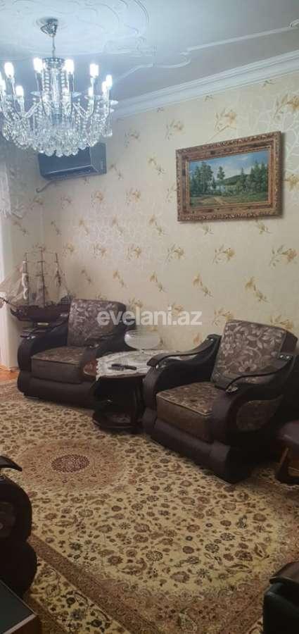 Rent, old building, 2 room, 70 m², Azadlig prospekti m.