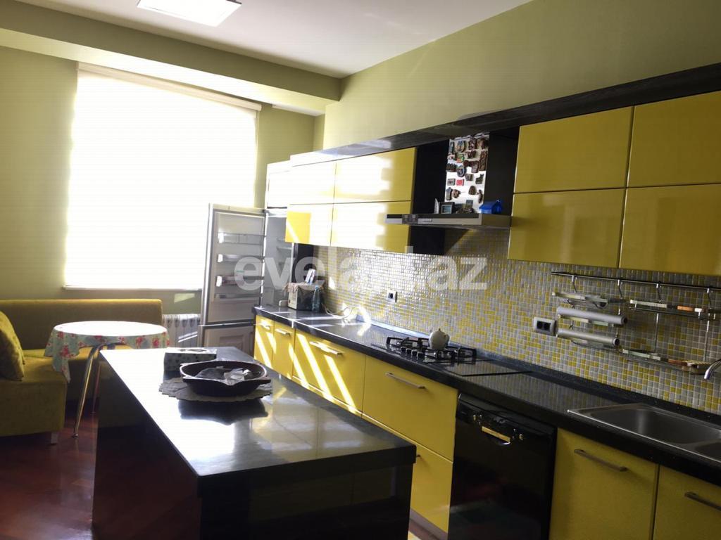 Satılır, yeni tikili, 4 otaqlı, 170 m², Şah İsmayıl Xətai m.