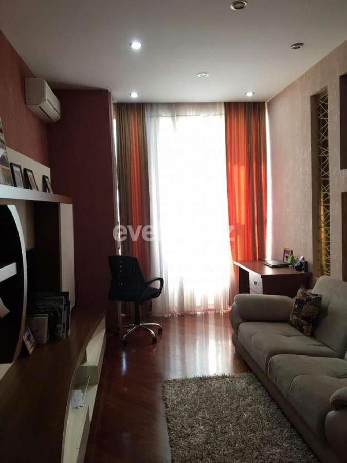 Satılır, yeni tikili, 4 otaqlı, 170 m², Şah İsmayıl Xətai m.