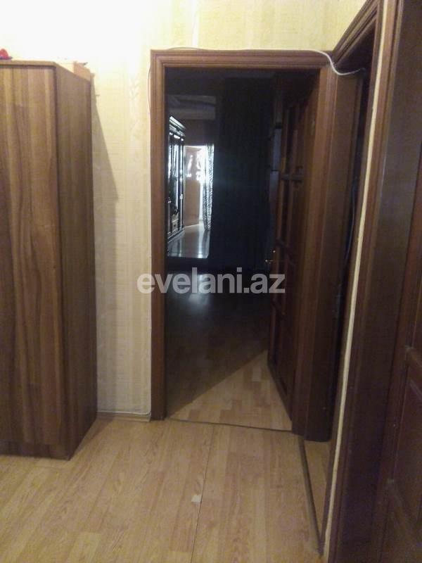 Satılır, köhnə tikili, 3 otaqlı, 70 m², Azadlıq prospekti m.