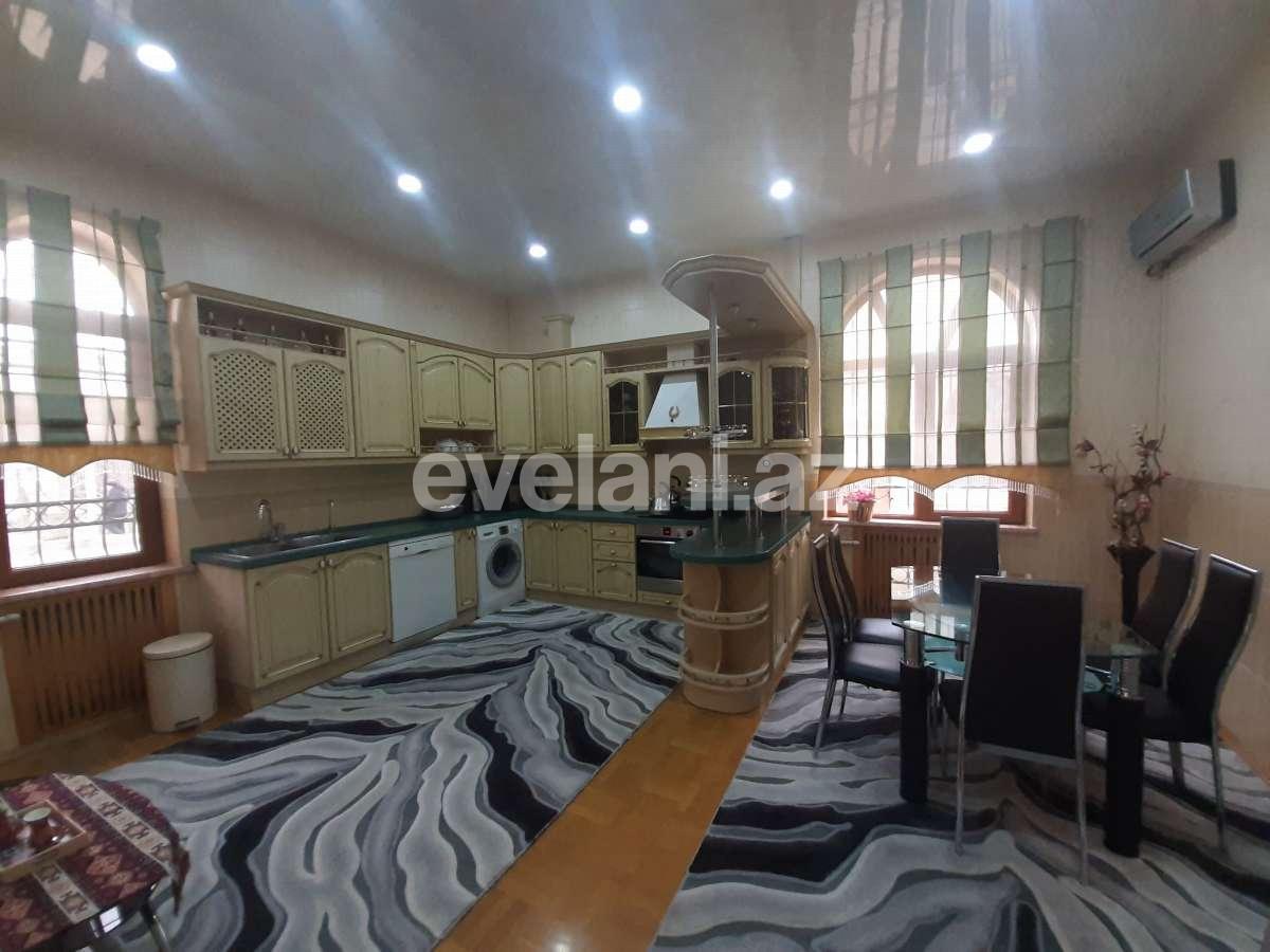 Satılır, villa, 7 otaqlı, 312 m², Nizami r.