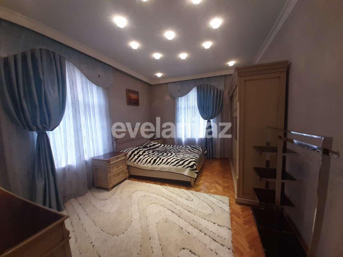 Satılır, villa, 7 otaqlı, 312 m², Nizami r.