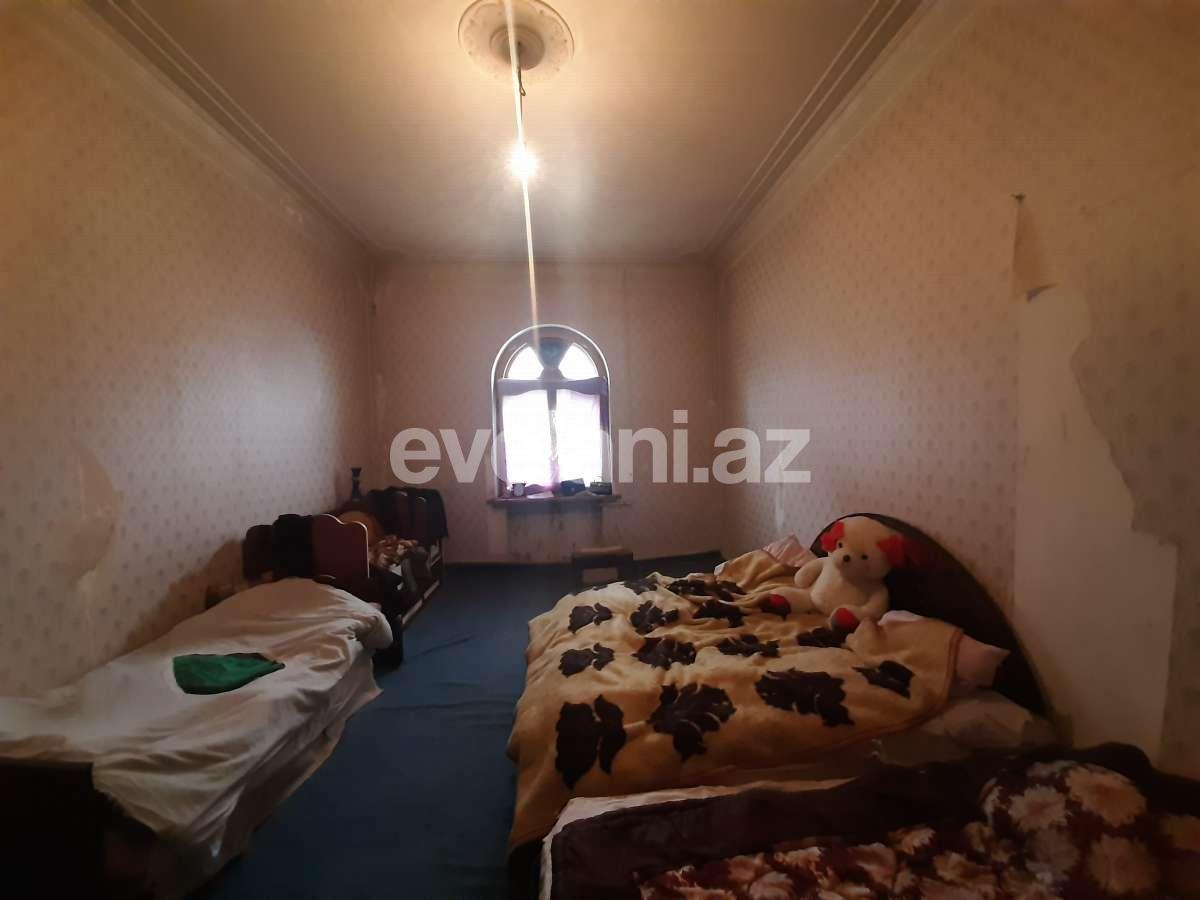 Sale, villa, 7 room, 400 m², Khalglar Doslugu m.