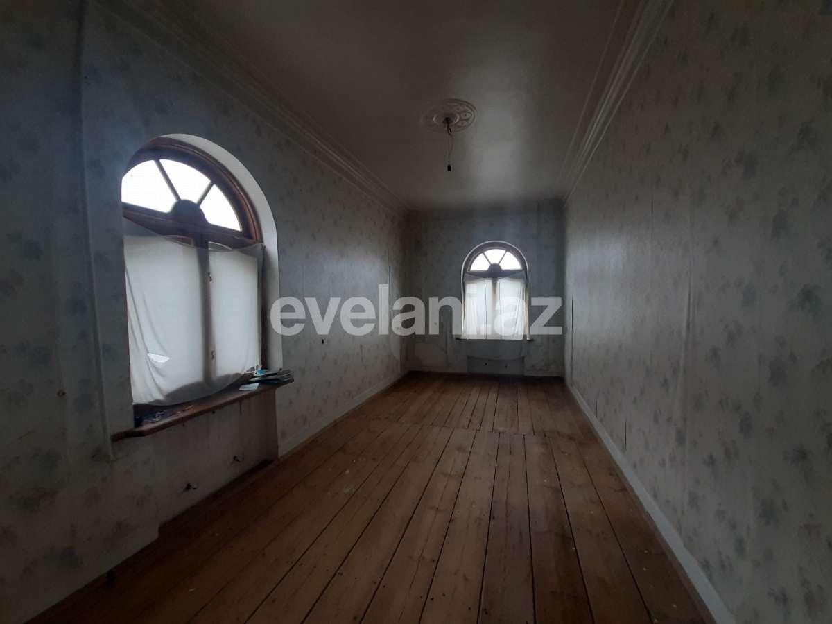 Sale, villa, 7 room, 400 m², Khalglar Doslugu m.