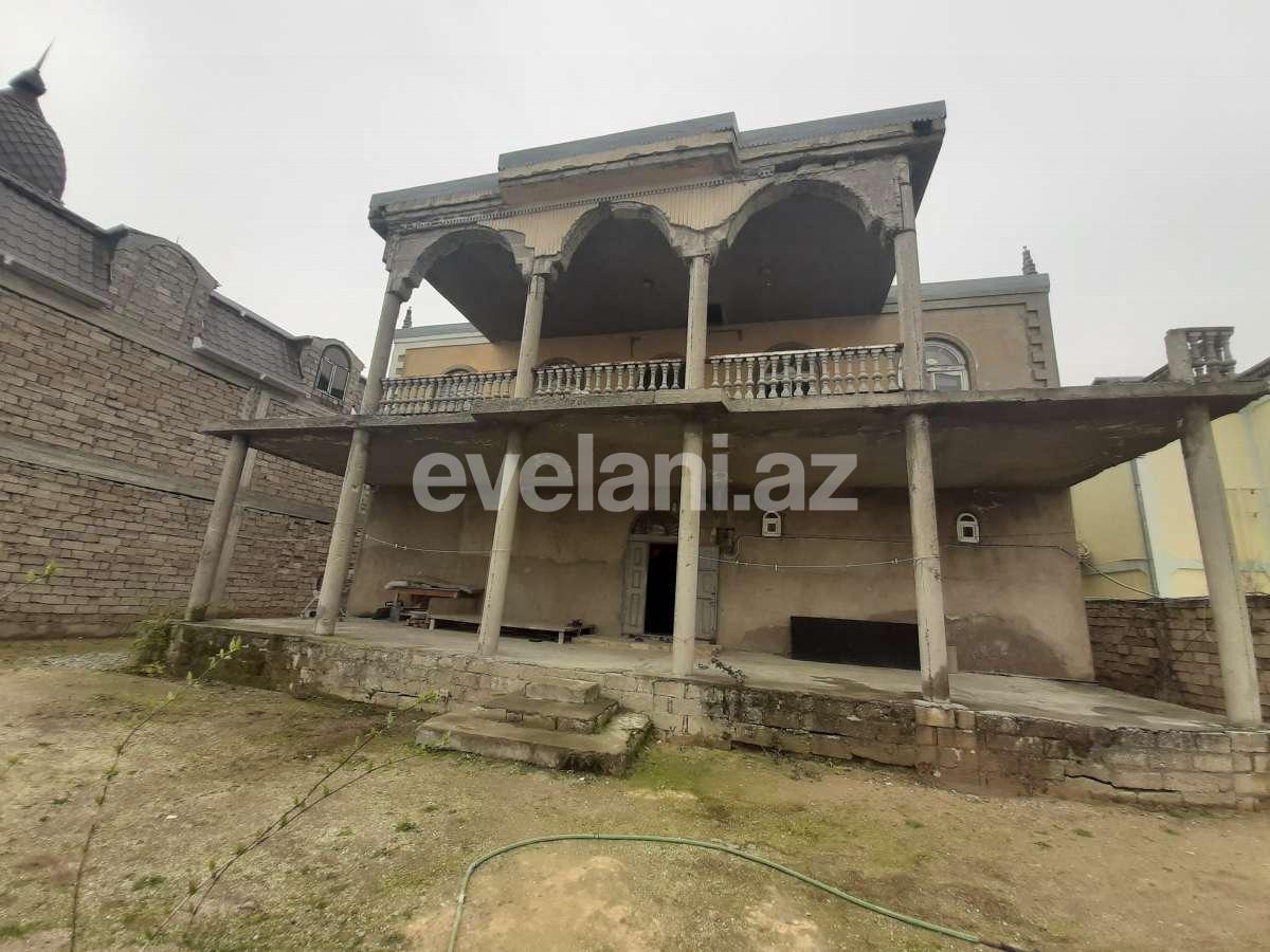 Sale, villa, 7 room, 400 m², Khalglar Doslugu m.