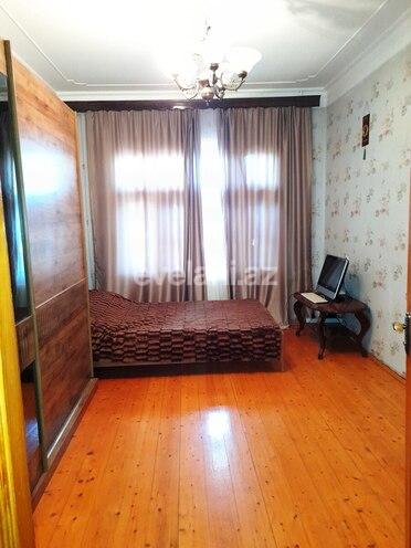 Продаётся, вторичка, 3-комнаты, 75 m², Насими m.