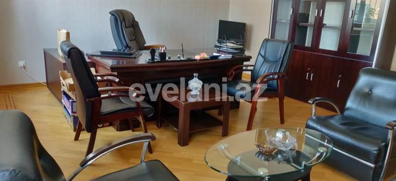 Kirayə verilir, ofis, 4 otaqlı, 160 m², Şah İsmayıl Xətai m.