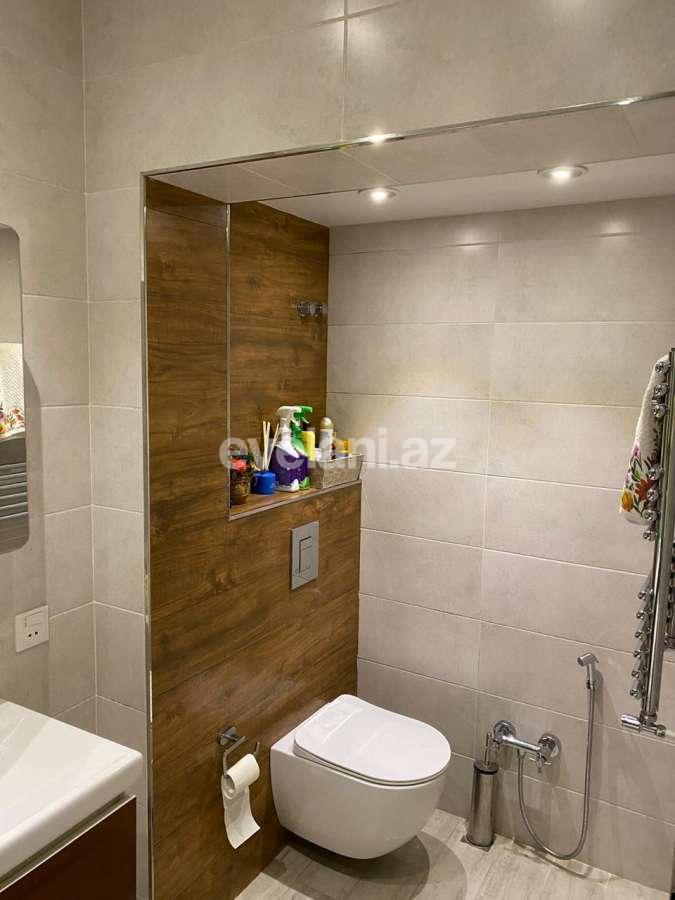 Продаётся, вторичка, 4-комнаты, 100 m², 8 Ноябрь m.