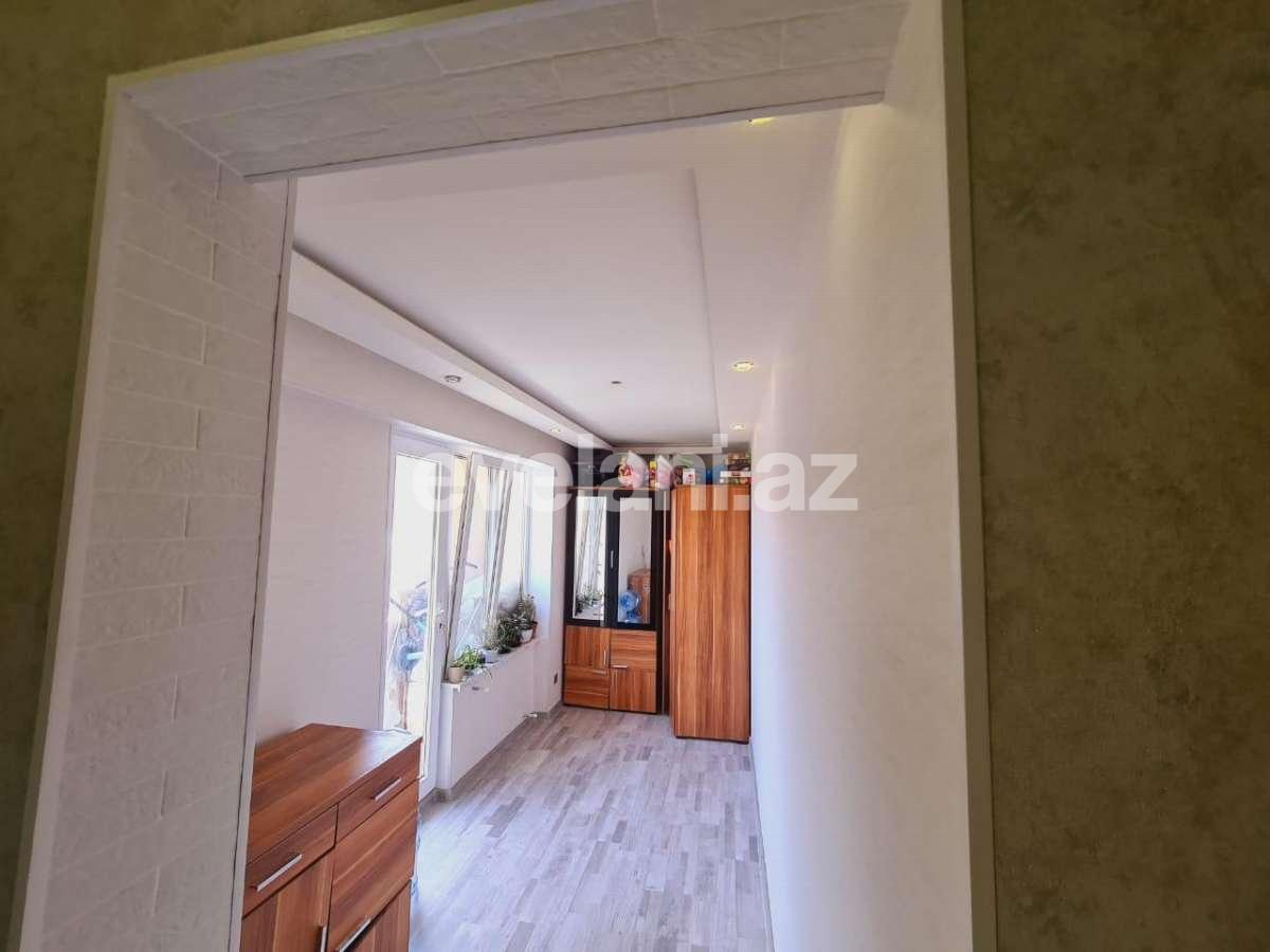 Продаётся, вторичка, 4-комнаты, 100 m², 8 Ноябрь m.