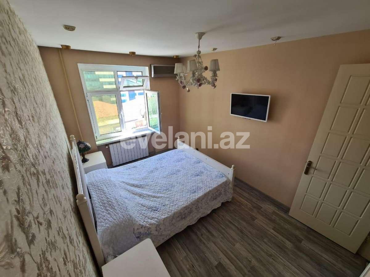 Продаётся, вторичка, 4-комнаты, 100 m², 8 Ноябрь m.