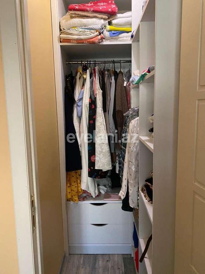 Продаётся, вторичка, 4-комнаты, 100 m², 8 Ноябрь m.