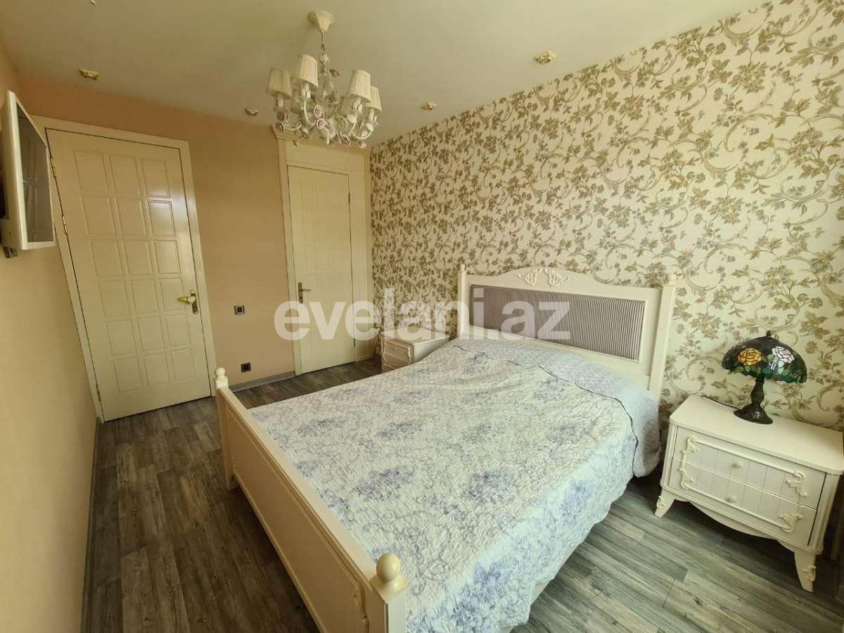 Продаётся, вторичка, 4-комнаты, 100 m², 8 Ноябрь m.