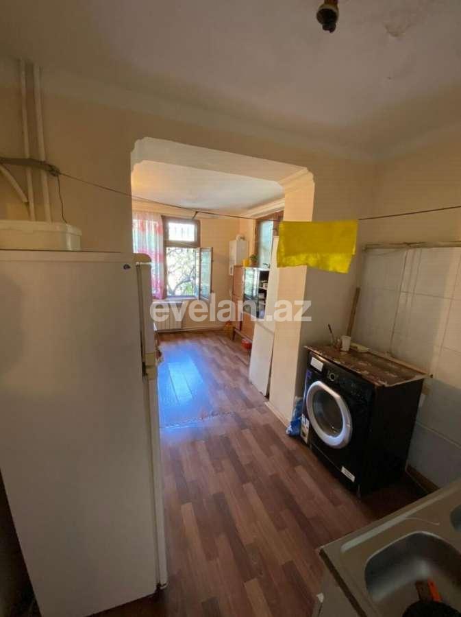 Satılır, köhnə tikili, 3 otaqlı, 75 m², Gənclik m.