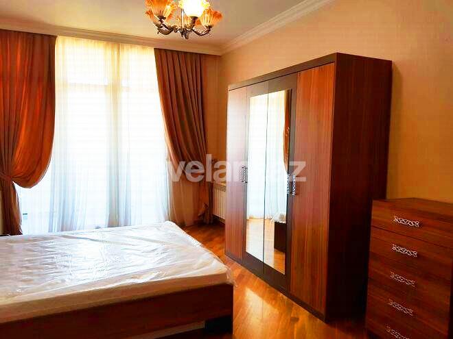 Satılır, yeni tikili, 4 otaqlı, 159 m², Nəsimi r.