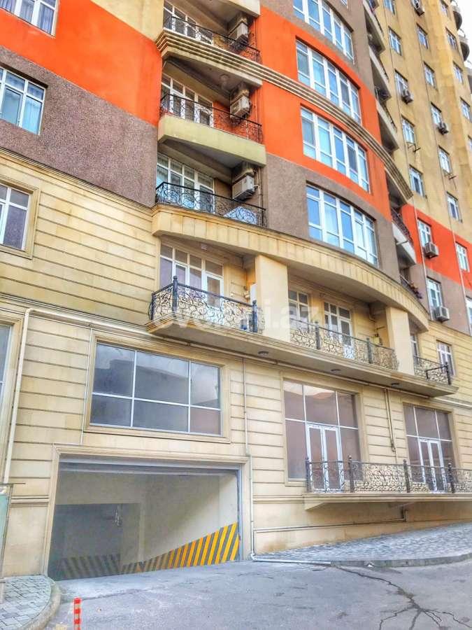 Продаётся, новостройка, 3-комнаты, 73 m², Элмляр Академиясы m.