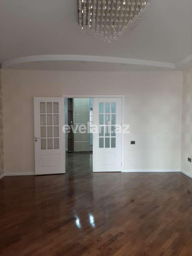 Satılır, yeni tikili, 3 otaqlı, 140 m², Şah İsmayıl Xətai m.